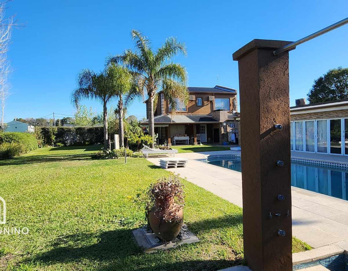 Venta de Hermosa Casa en Mercedes B 3