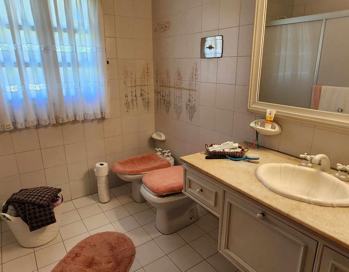 Venta de Hectáreas con Casona Imponente en Mercedes 3
