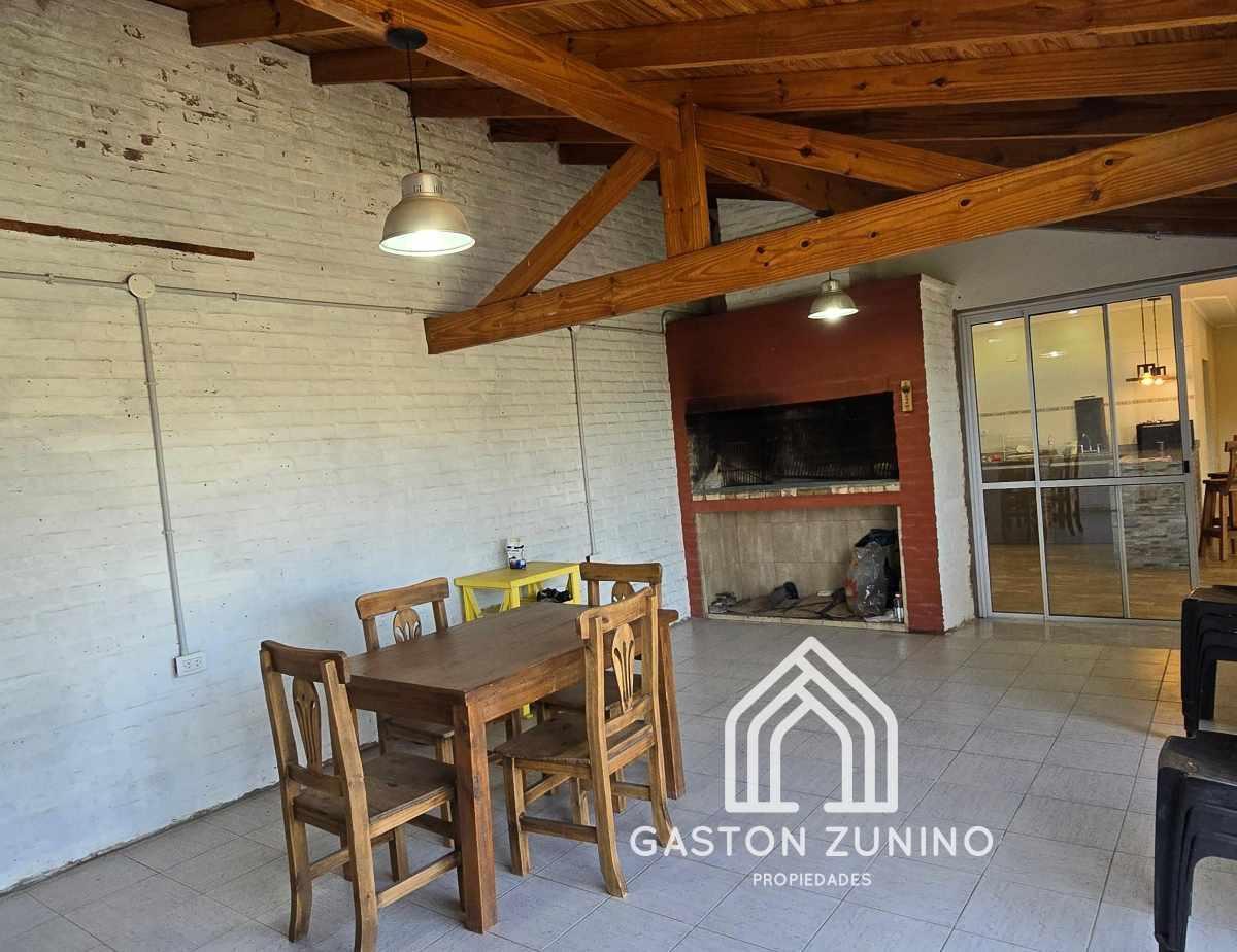 Venta de Casa Quinta en Mercedes B 5