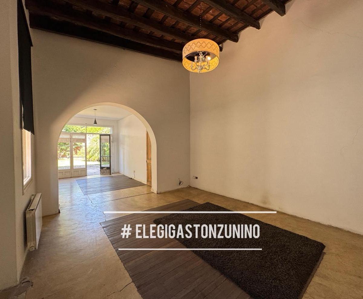 Venta de Casa Céntrica 1