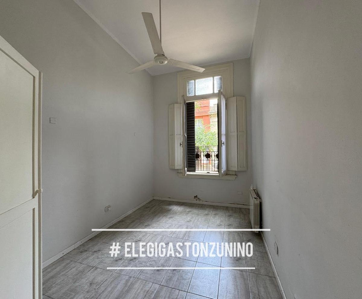 Venta de Casa Céntrica 3