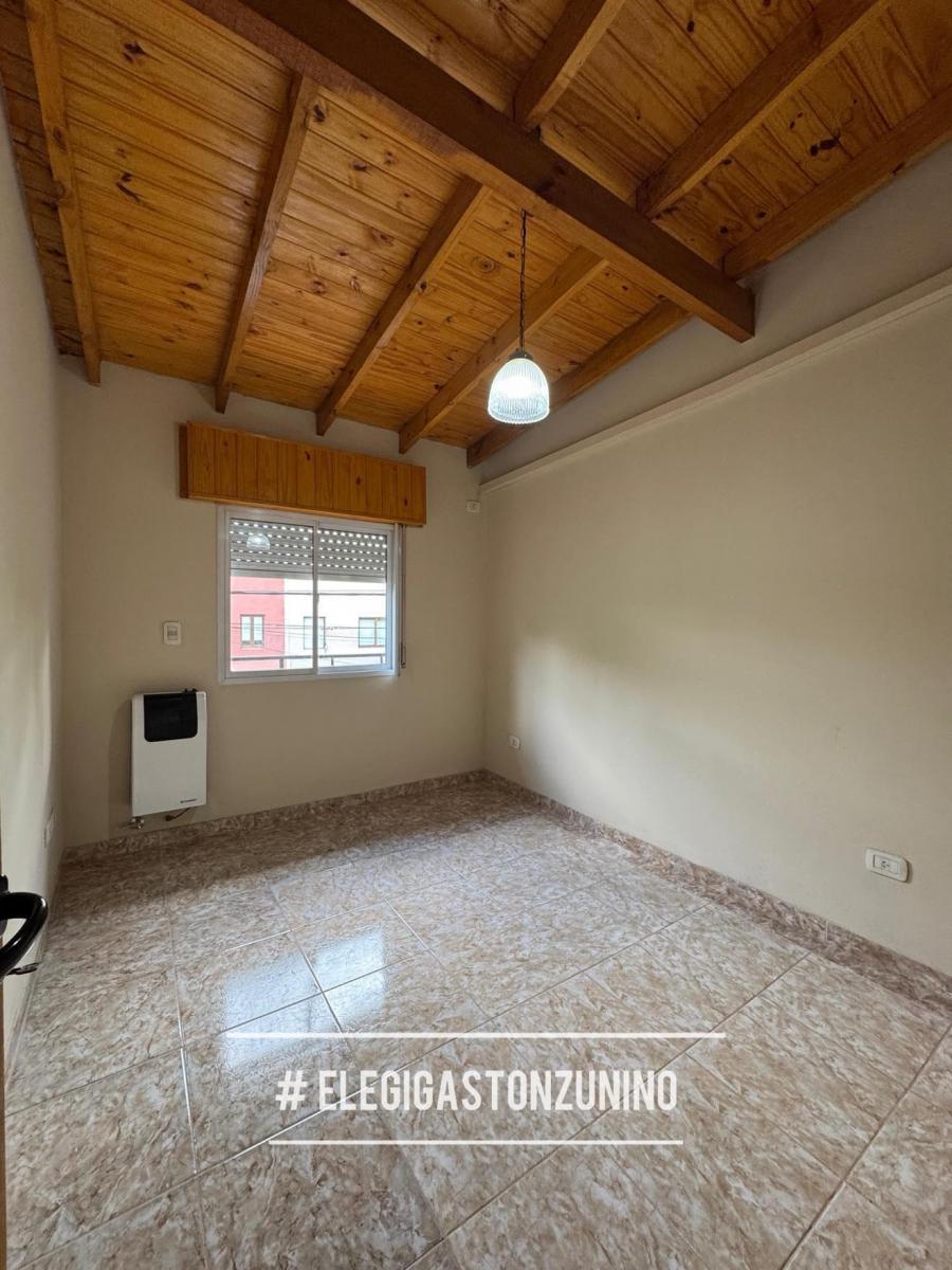 Venta de Departamento en Mercedes B 5