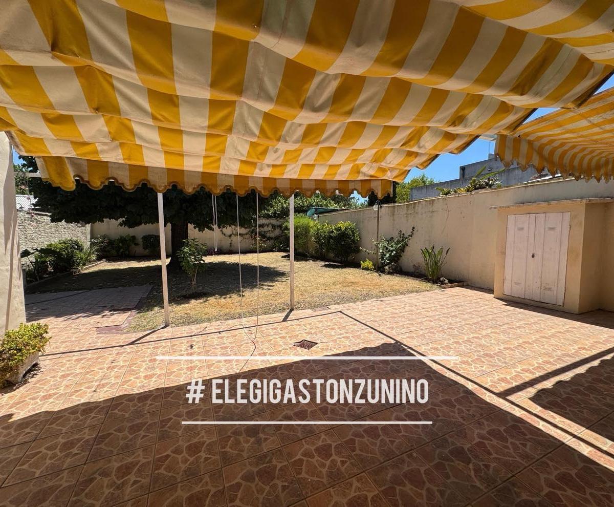 Venta de Casa en Calle 34 Entre 7 y 9 - Mercedes B 3