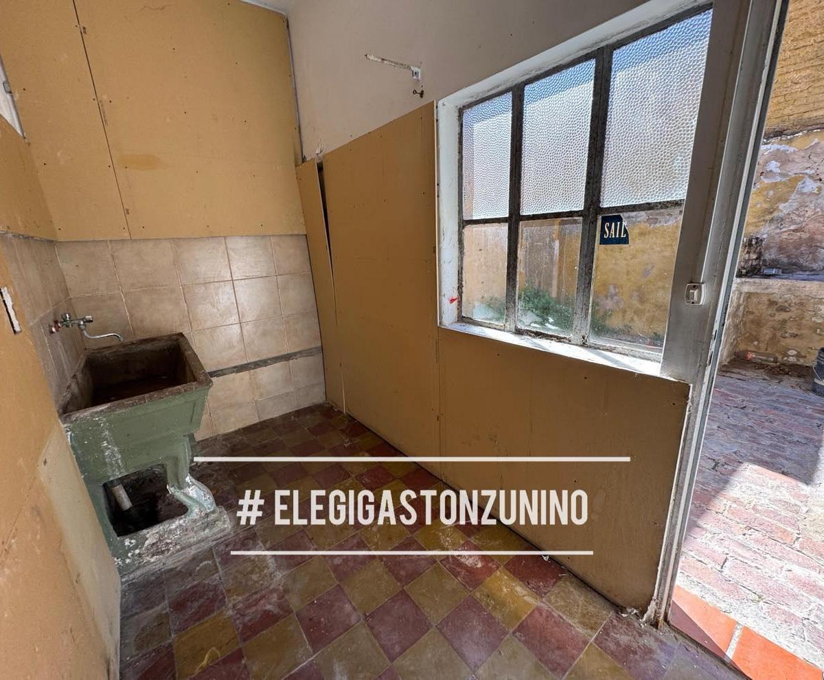 Venta de Casa en Calle 11 Mercedes B 1