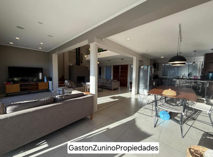 Venta de casa quinta en hermosa zona de Mercedes B 5