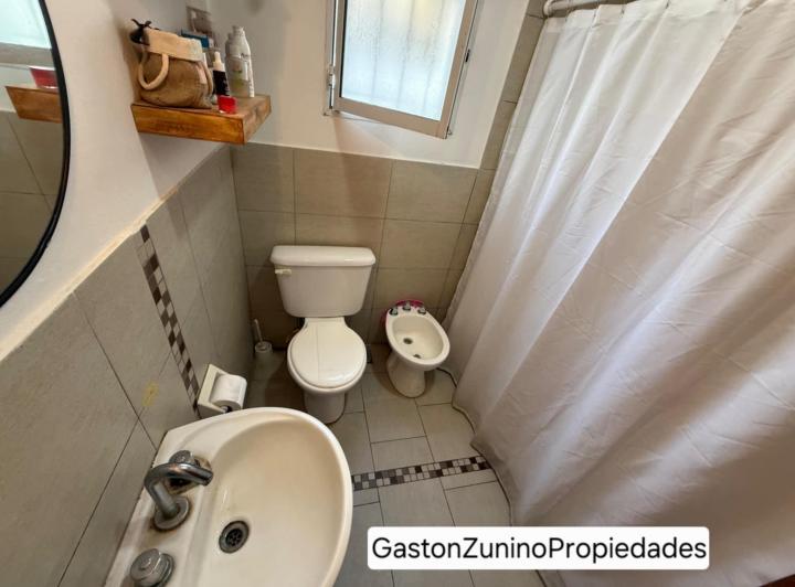VENTA DE HERMOSO DUPLEX EN MERCEDES B 5