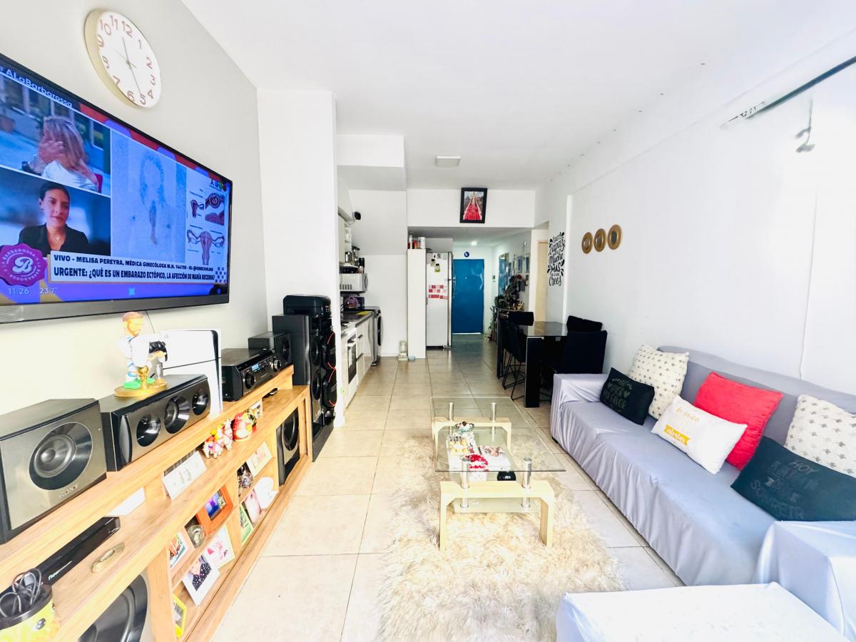 Foto de Venta PH de 3 ambientes Nueva Pompeya con gran patio y parrilla sin, imagen 2
