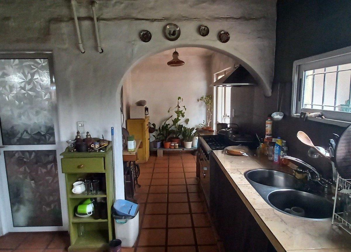 Casa y Dpto a La Venta en Capilla del Monte (Casa y Renta) 1