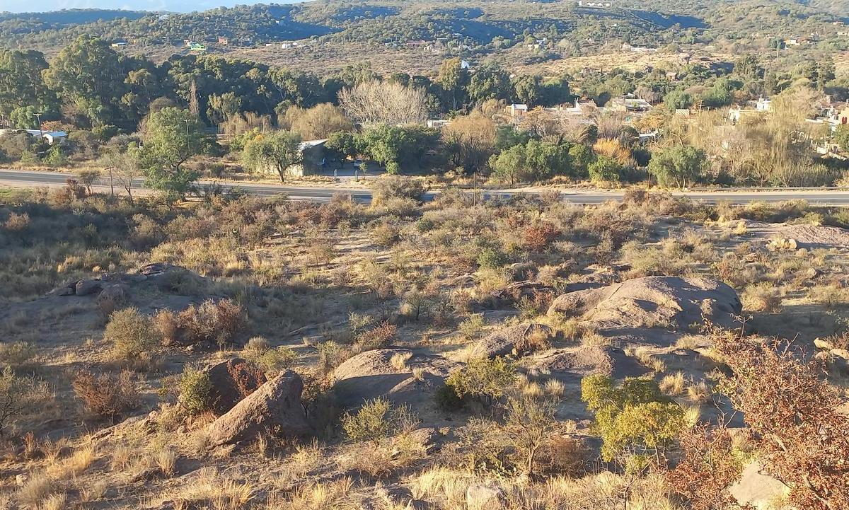 Terreno de 5 Hectares en Ingreso a Capilla del Monte 2