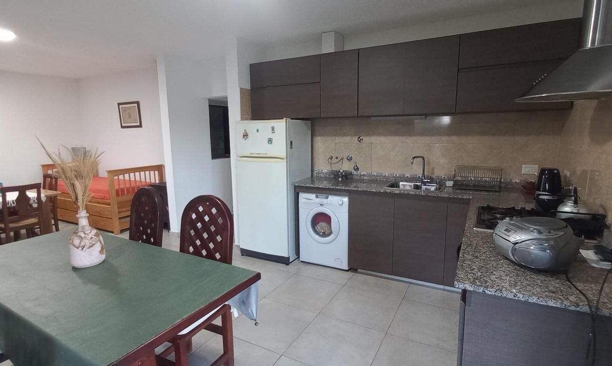 Casa a La Venta en Villa Parque Siquiman a Estrenar! Impecable 1