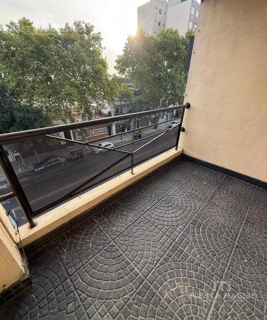 Departamento en Flores 2