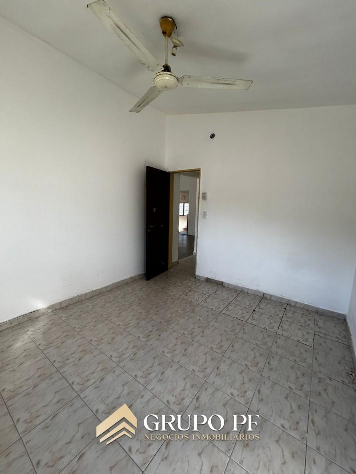 Foto de CASA EN VENTA VILLA CARLOS PAZ, SOBRE AV. LOS SAUCES, imagen 3