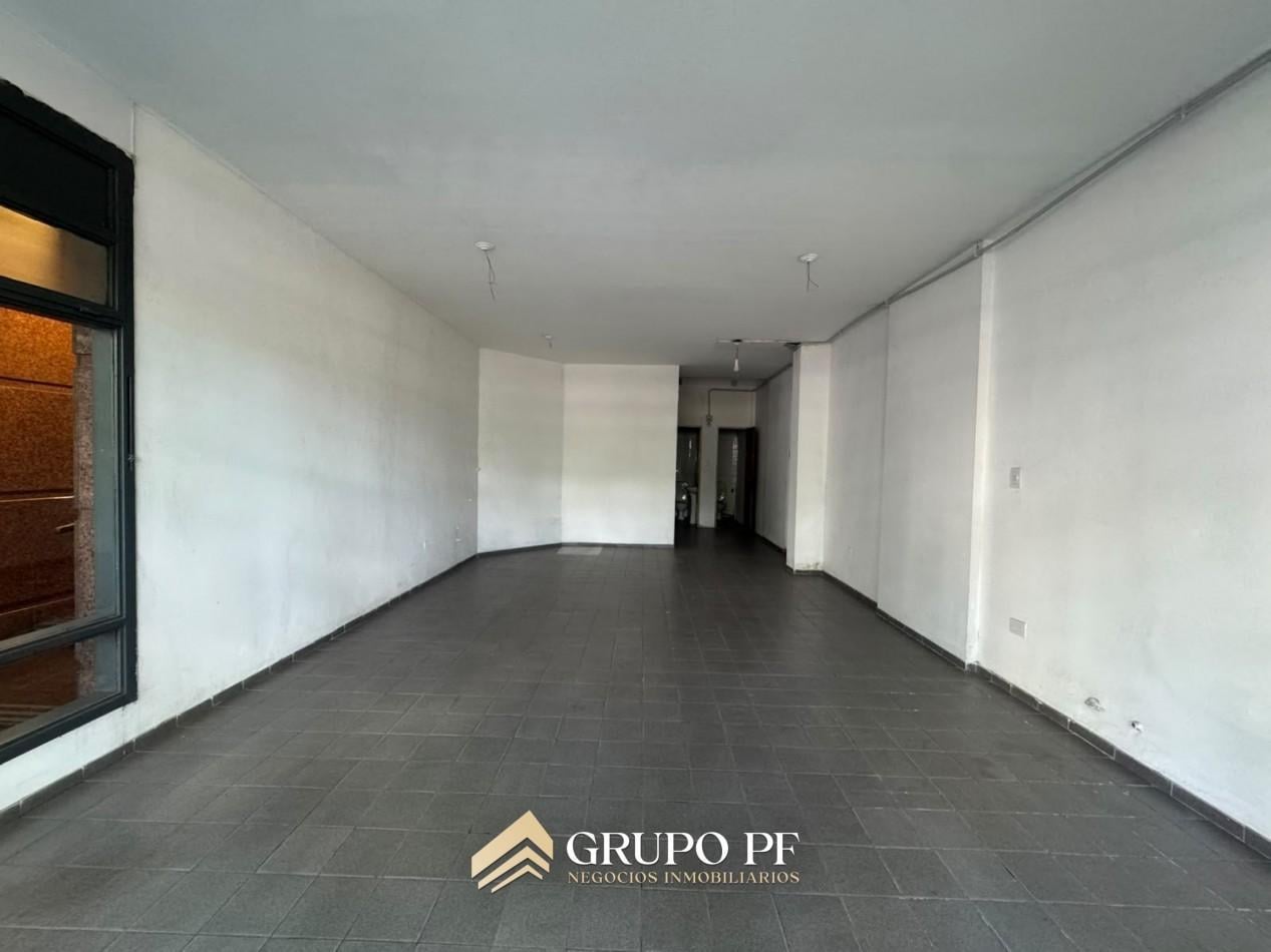 Foto de LOCAL COMERCIAL EN B CENTRO - SOBRE 27 DE ABRIL!, imagen 2