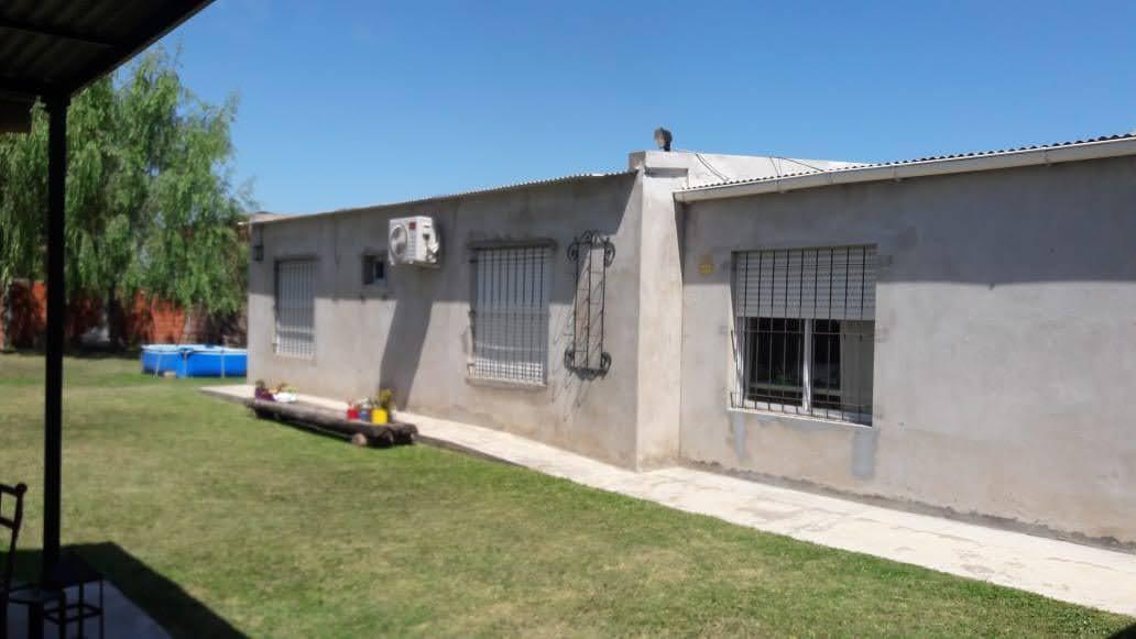 Casa en Venta 3amb - Calle Mar Chiquita y Necochea - Lobos - Apto Credito 5