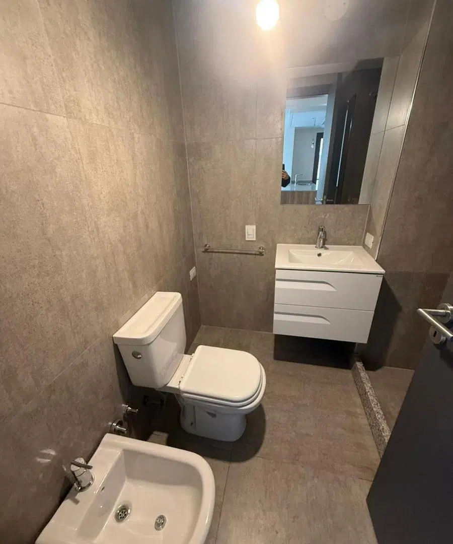 DEPARTAMENTO EN ALQUILER 3 AMB C/ COCHERA – CABRAL 3300 - CANNING 3