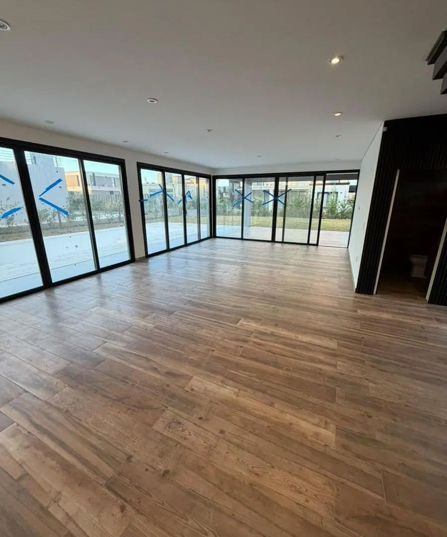 Casa en Venta en Lagos de Canning 1 3