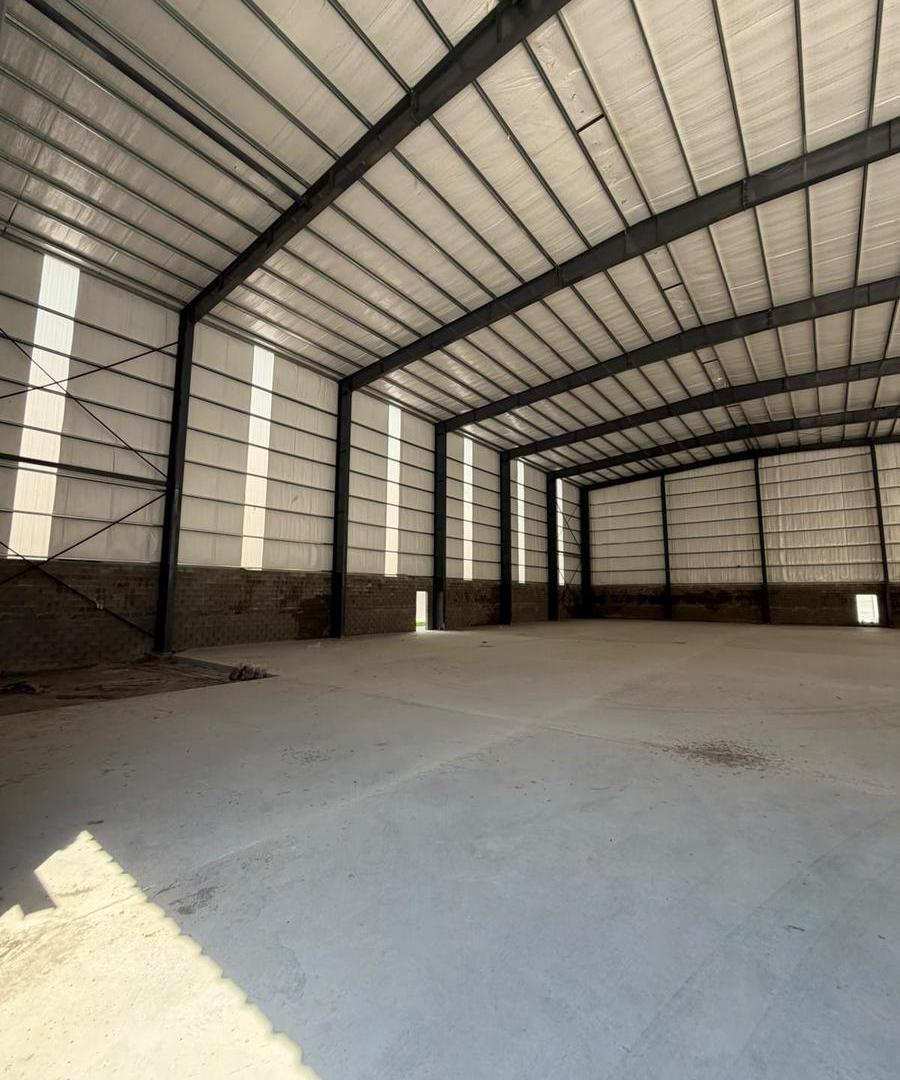 Foto de GALPON en alquiler en POLO INDUSTRIAL SPEGAZZINI, imagen 2