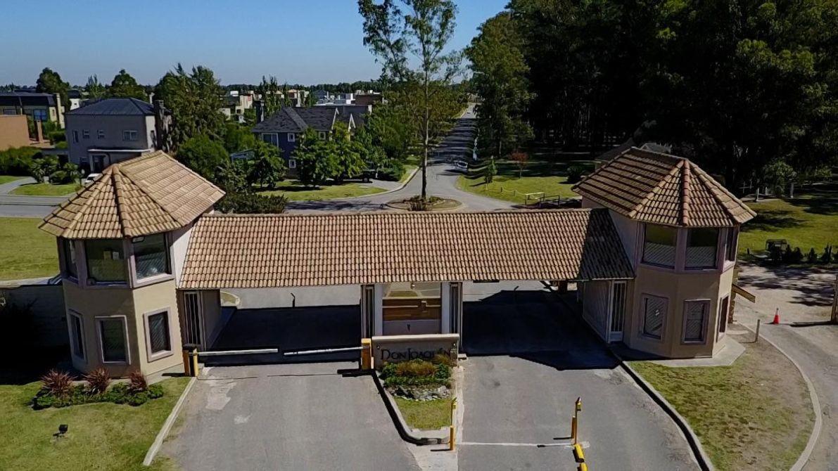 Foto de Casa en alquiler en Barrio Don Joaquin, imagen 1