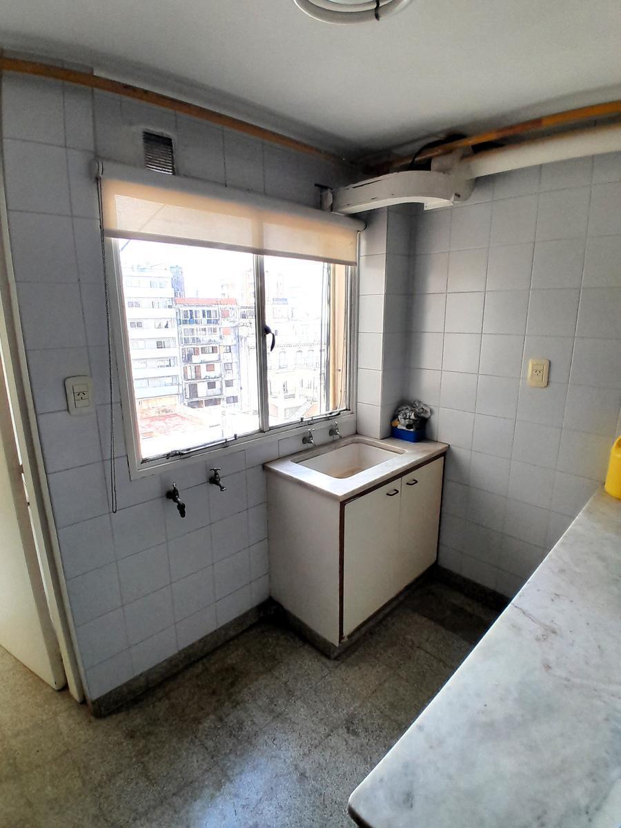 Departamento en Venta Rosario. Tres Dorm.. Cochera. Balcón 2