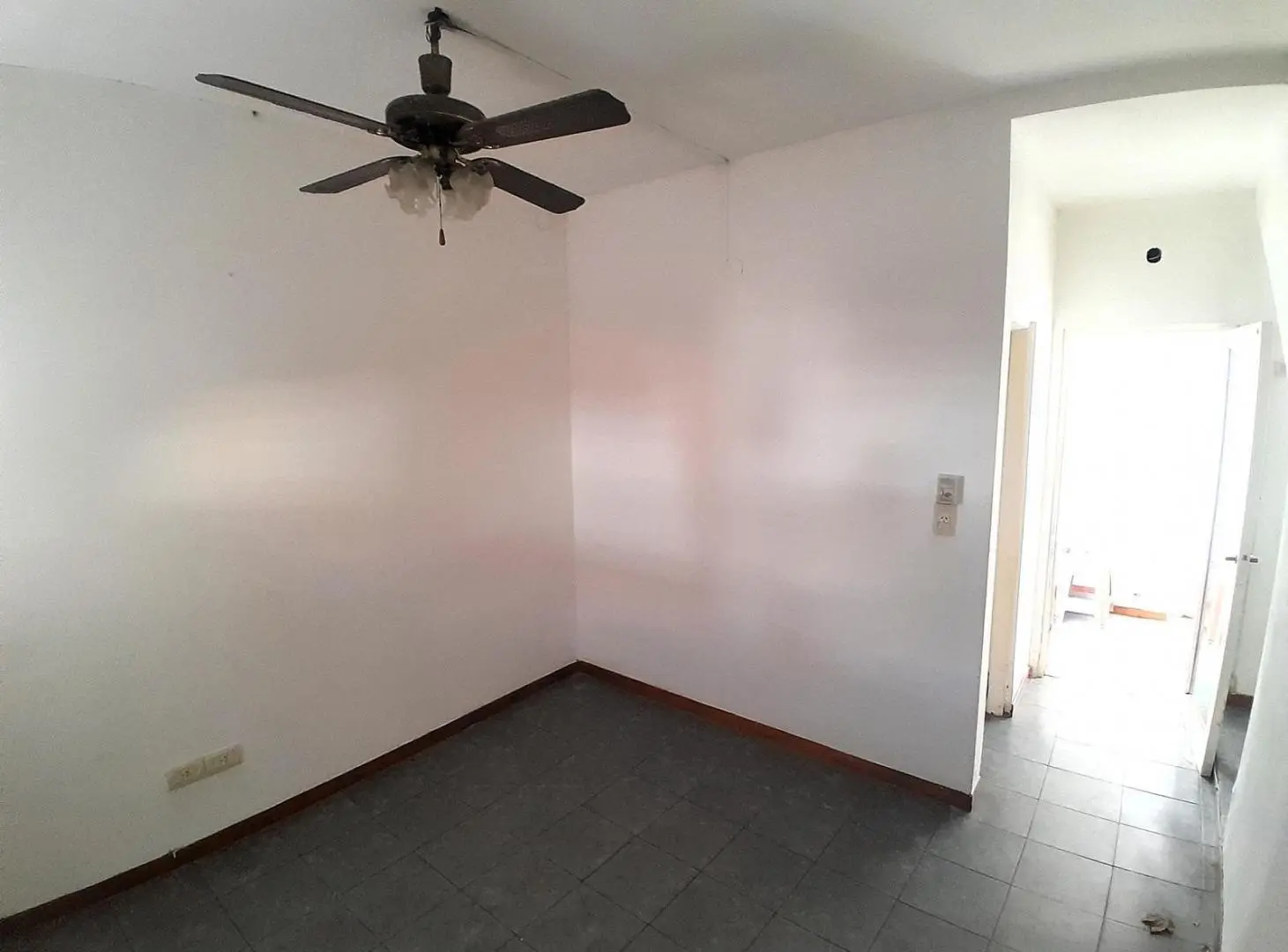 Casa en  alquiler un dormitorio, patío y parrilla 2