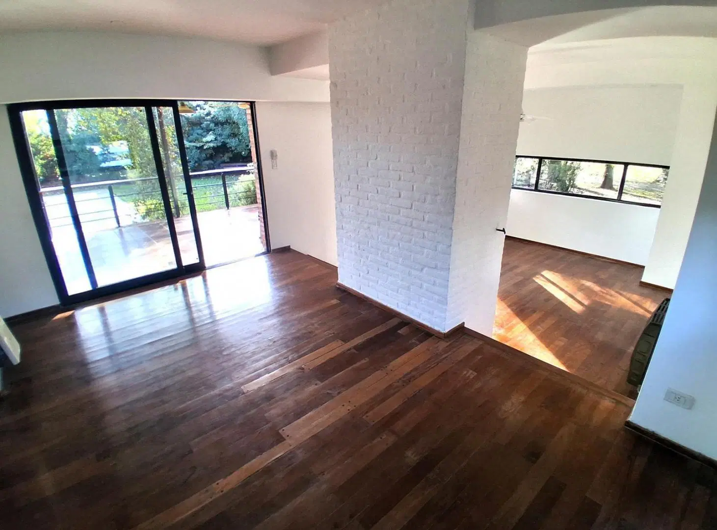 Casa en alquiler Country Carlos Pellegrini 3 dormitorios 4