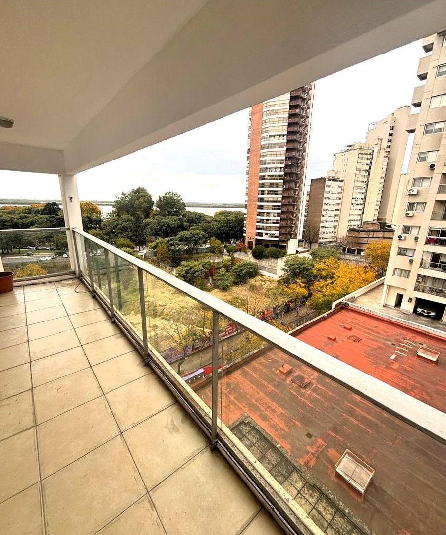 Foto de Departamento en venta un dormitorio vista al río rosario. Balcón, imagen 1
