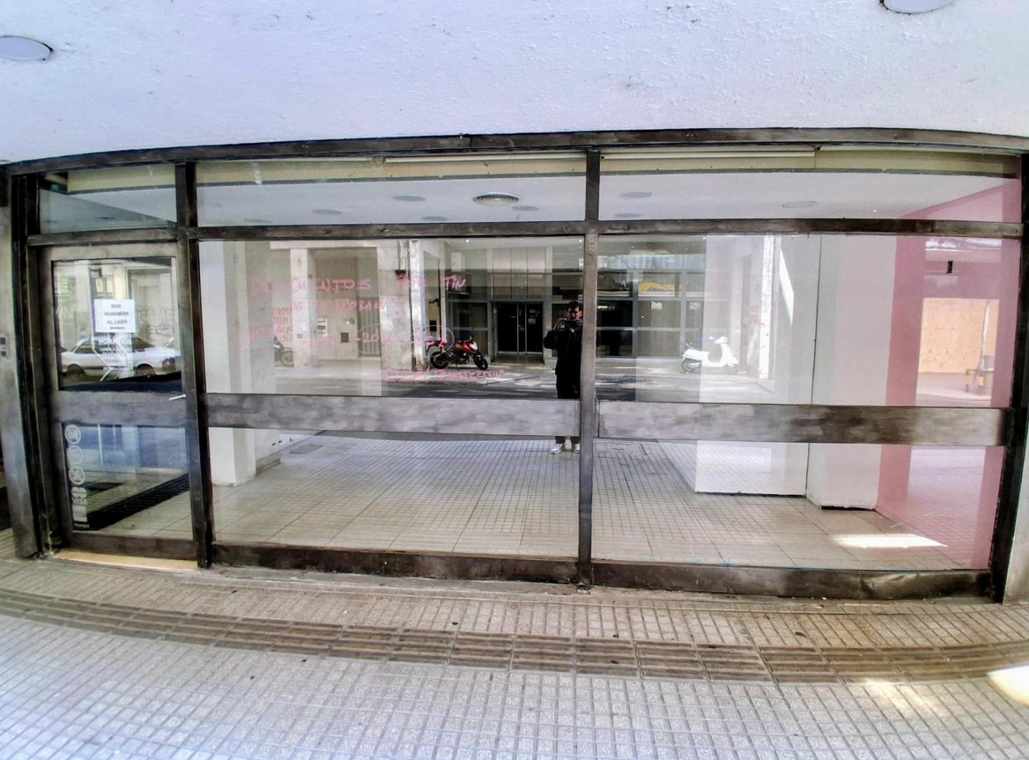 Foto de Local en alquiler Centro Rosario Amplio, imagen 5