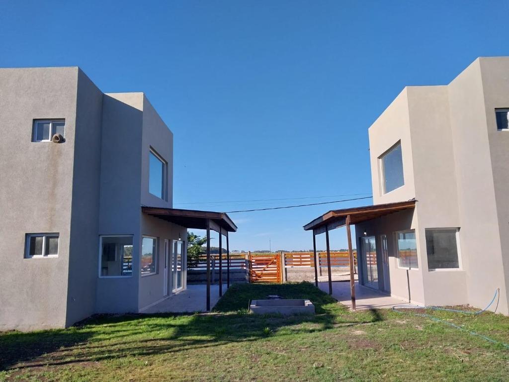 Complejo de 4 Cabañas en Mar de Cobo 3