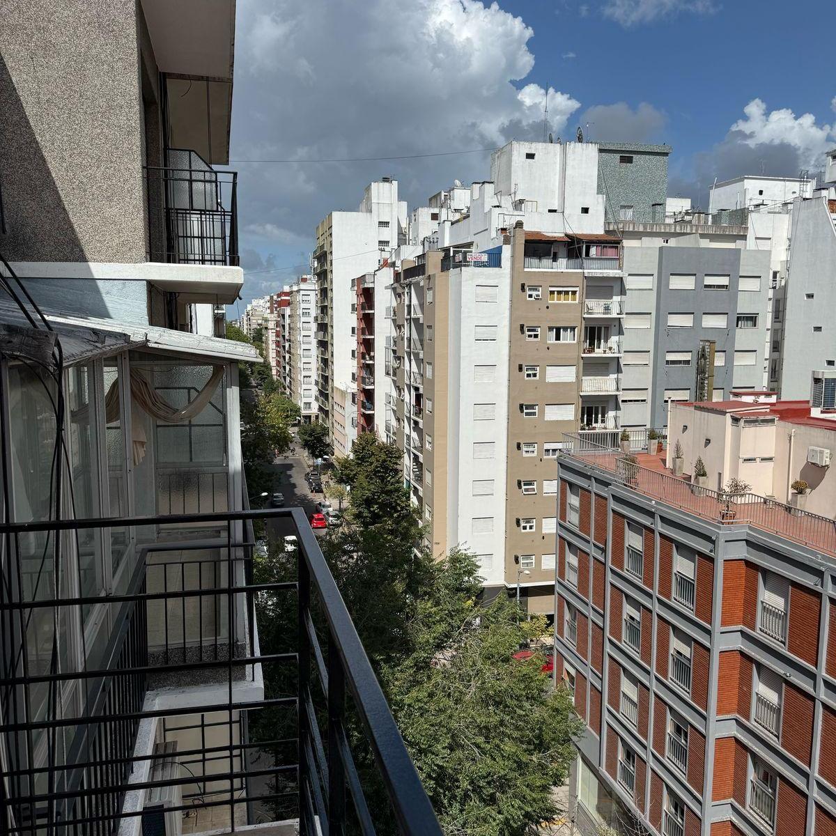 2 Ambientes a La Calle Bal. Saliente 4