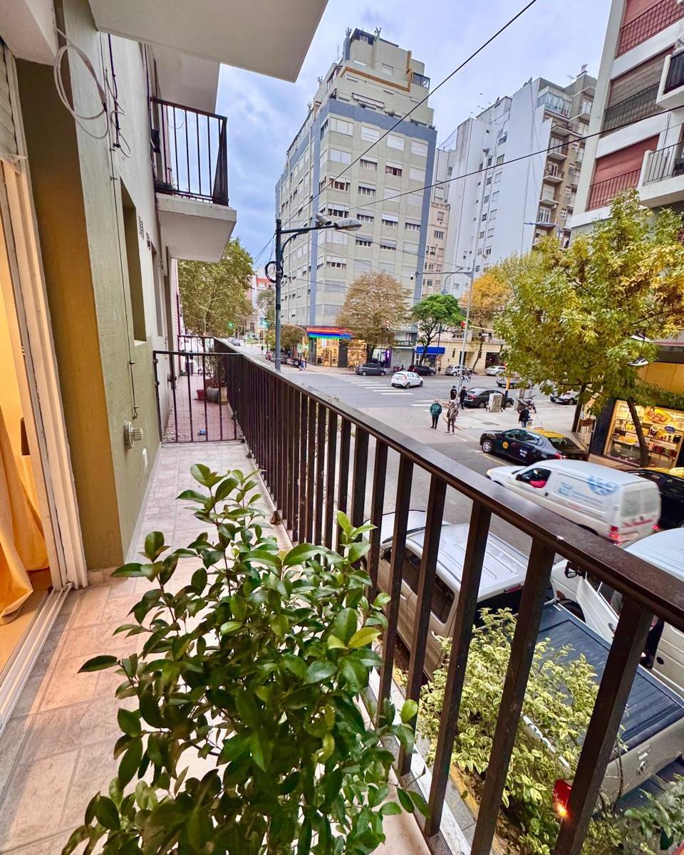 1 Ambiente Ext. con Balcon Corrido 2