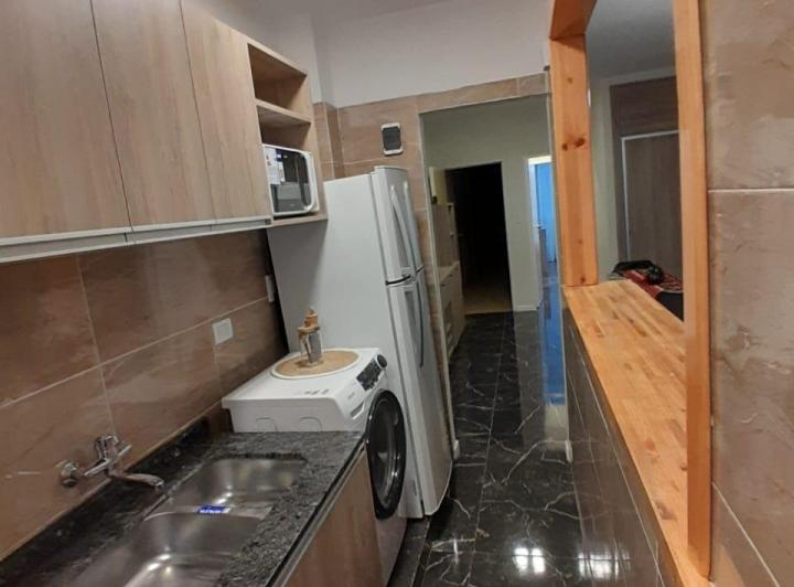 2 AMBIENTES EXTERNO C/BALCON 4