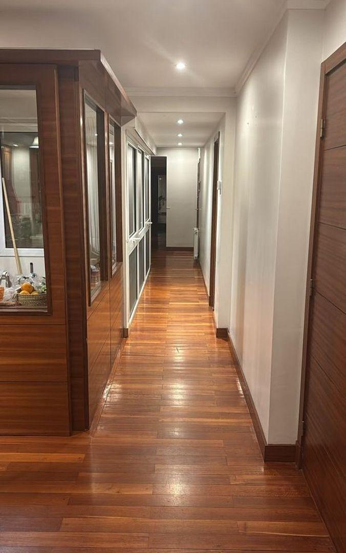 Foto de SEMIPISO DE CATEGORIA CON VISTA DIRECTA A PLAZA MITRE, imagen 4
