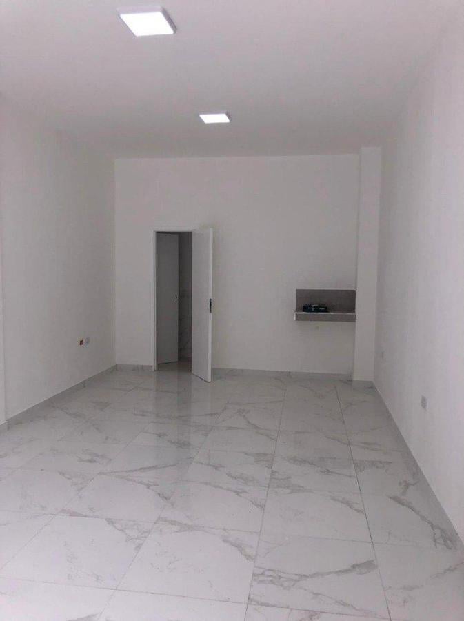 Foto de VENTA DE LOCAL SIN EXPENSAS ZONA MACROCENTRO MAR DEL PLATA, imagen 2