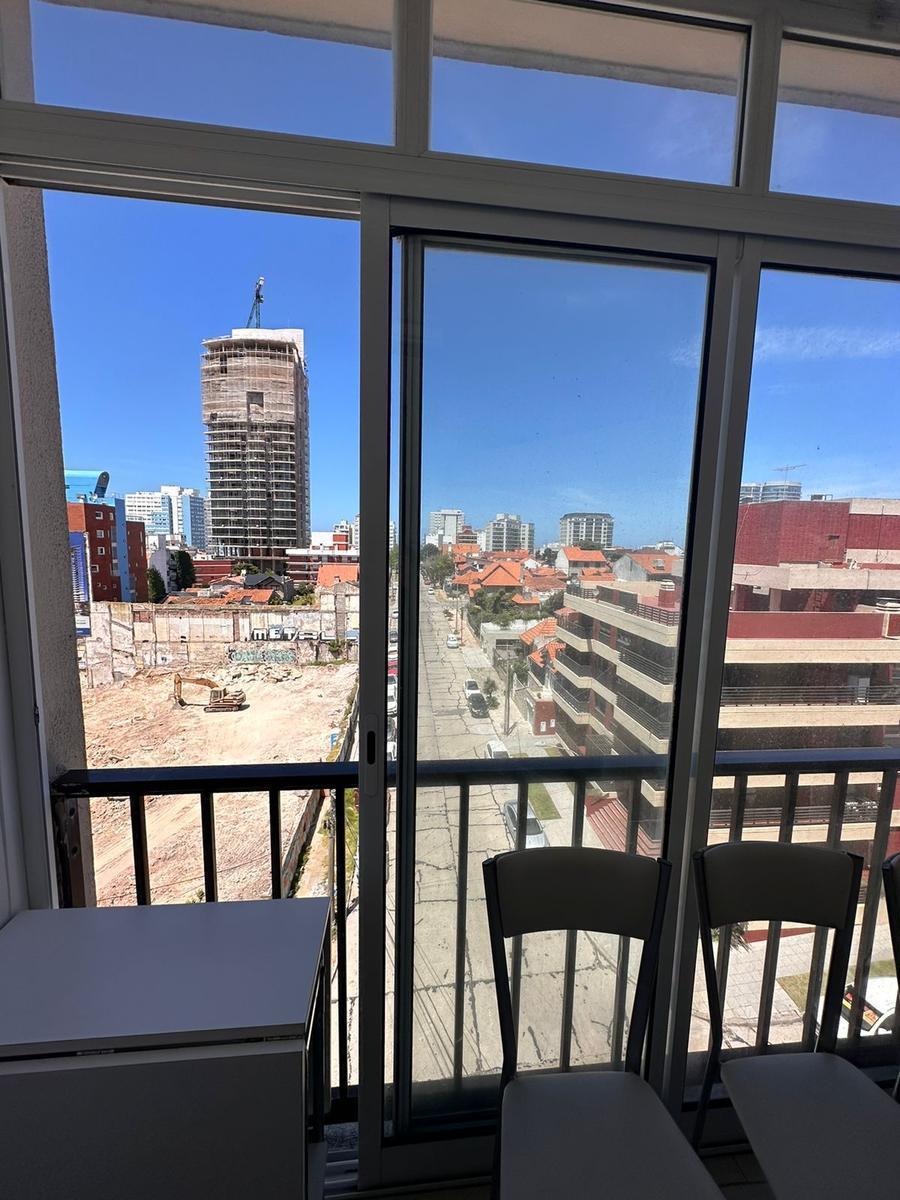 Departamento Monoambiente Frente Al Mar 1