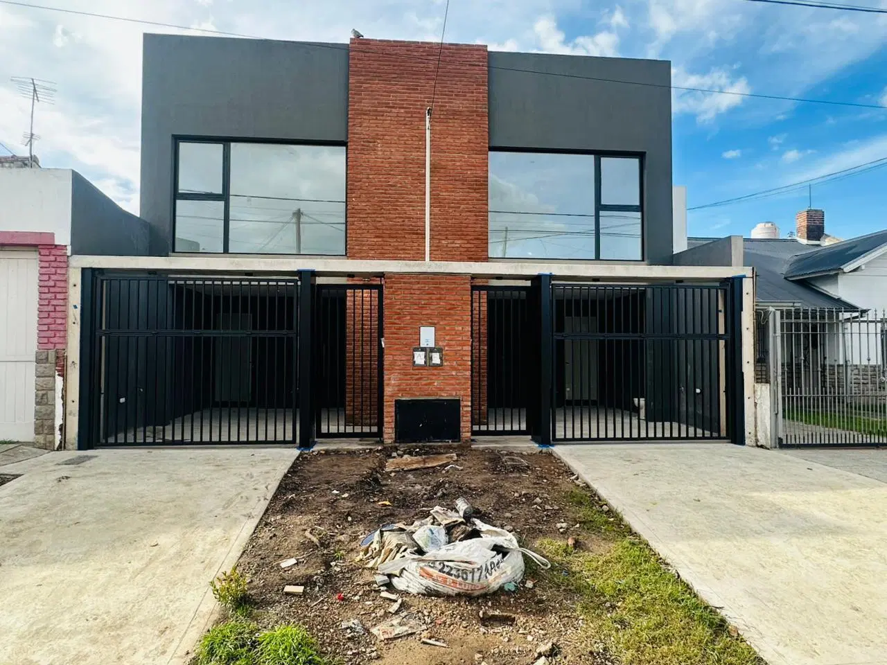 VENTA DUPLEX 3 AMBIENTES A ESTRENAR ZONA  BARRIO PARQUE LURO 3