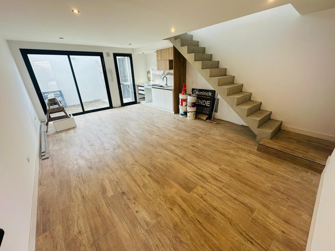 VENTA DUPLEX 3 AMBIENTES A ESTRENAR ZONA BARRIO PARQUE LURO