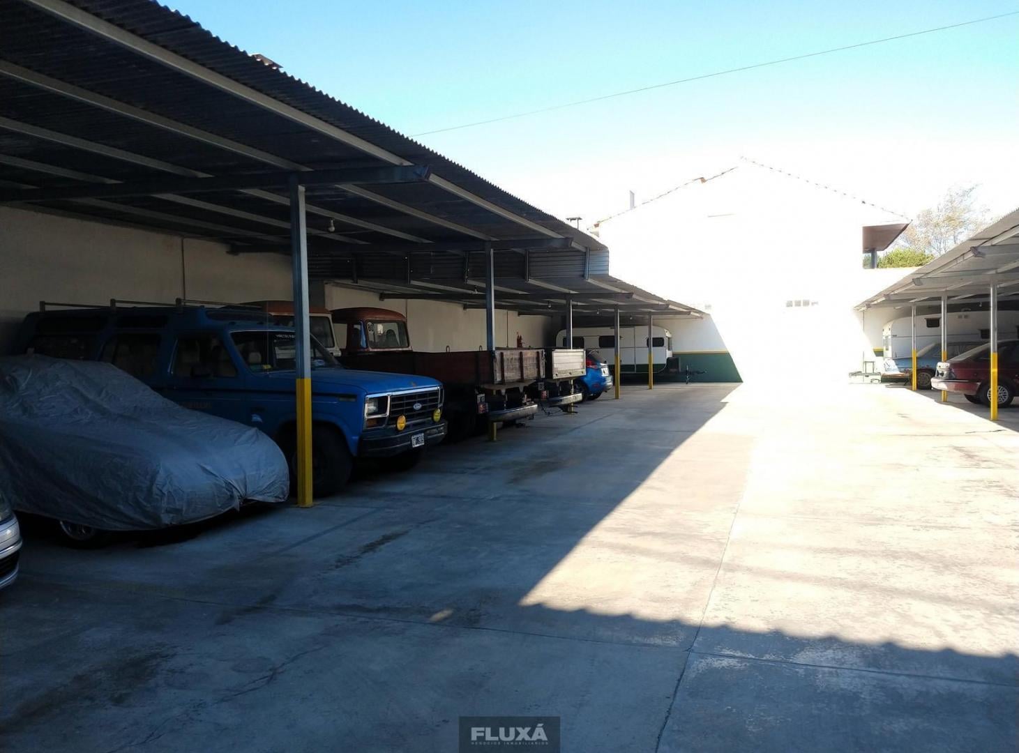 Foto de VENTA OPORTUNIDAD COCHERA PARA 27 AUTOS BARRIO DON BOSCO MAR DEL PLATA, imagen 3