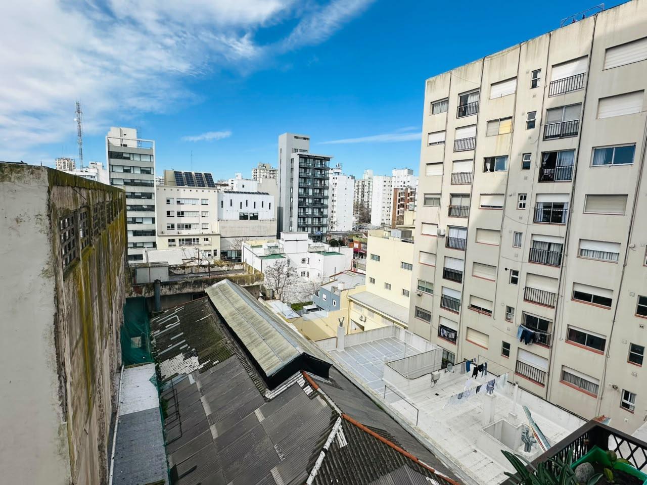 Foto de DEPARTAMENTO 2 AMBIENTES A UN CONTRAFRENTE ABIERTO, imagen 1