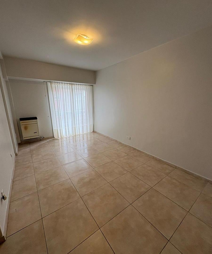 Foto de ALQUILER 24 MESES DEPARTAMENTO DE 2 AMBIENTES CON BALCON AL FRENTE, imagen 1