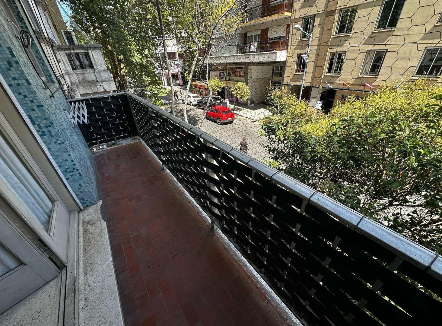 Foto de ALQUILER ESTUDIANTIL 2026 DEPARTAMENTO DE 1 AMBIENTE Y MEDIO CON BALCON, imagen 2