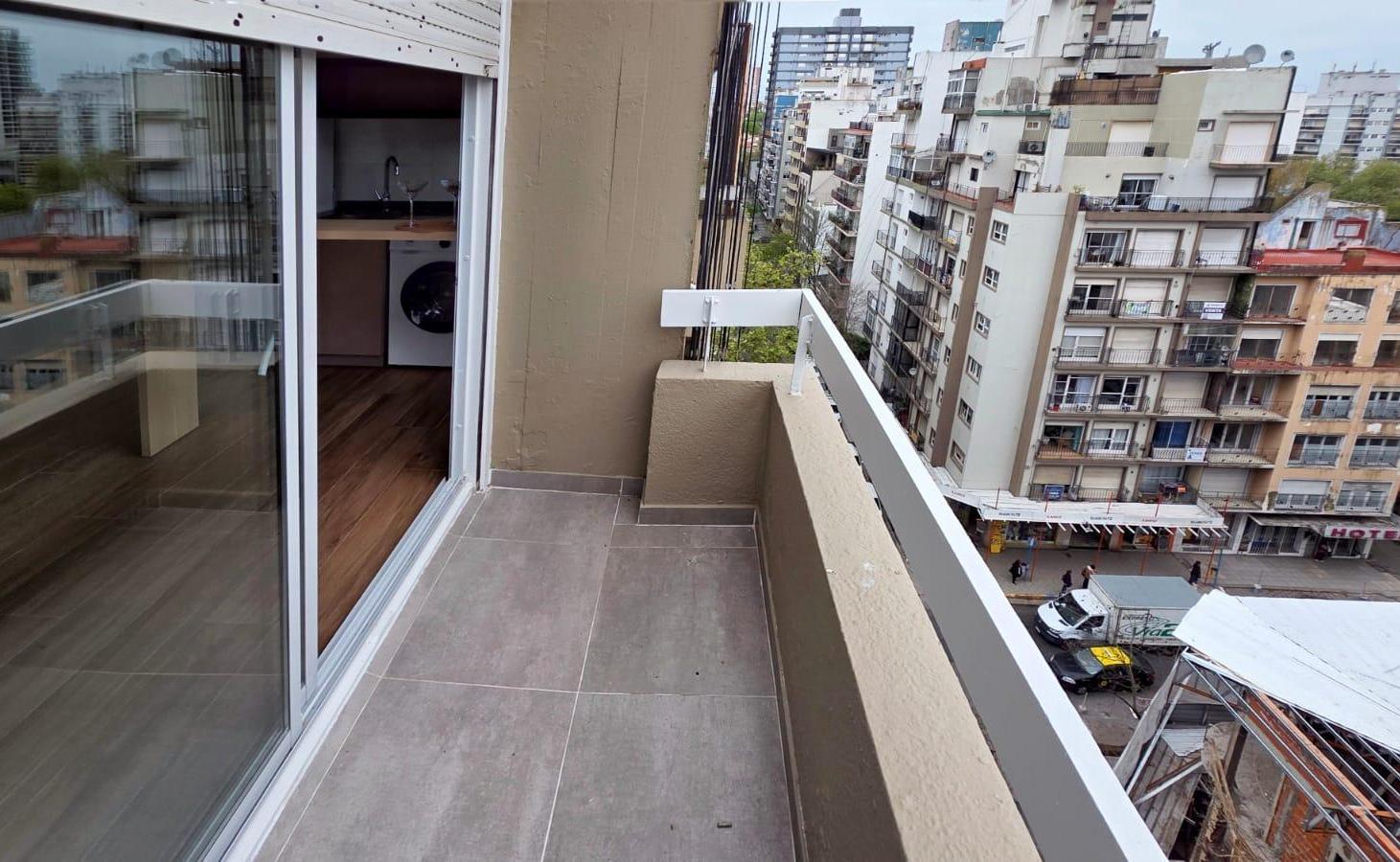 Foto de DEPARTAMENTO 1 AMBIENTE RECICLADO Y AMOBLADO CON BALCON, imagen 2