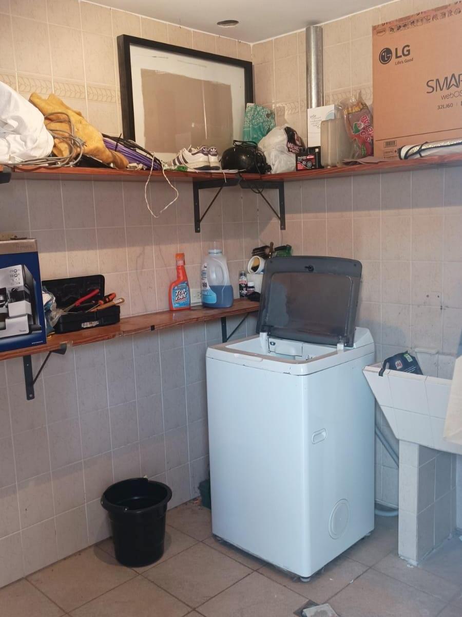 Venta: Casa en PH 6 Ambientes con Local y Garage 1
