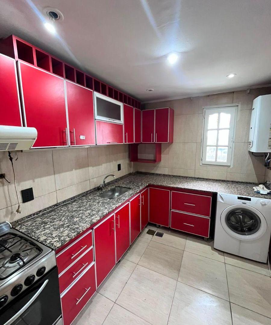 Foto de Amplio Departamento en alquiler - 4 Ambientes en Excelente Estado, imagen 4
