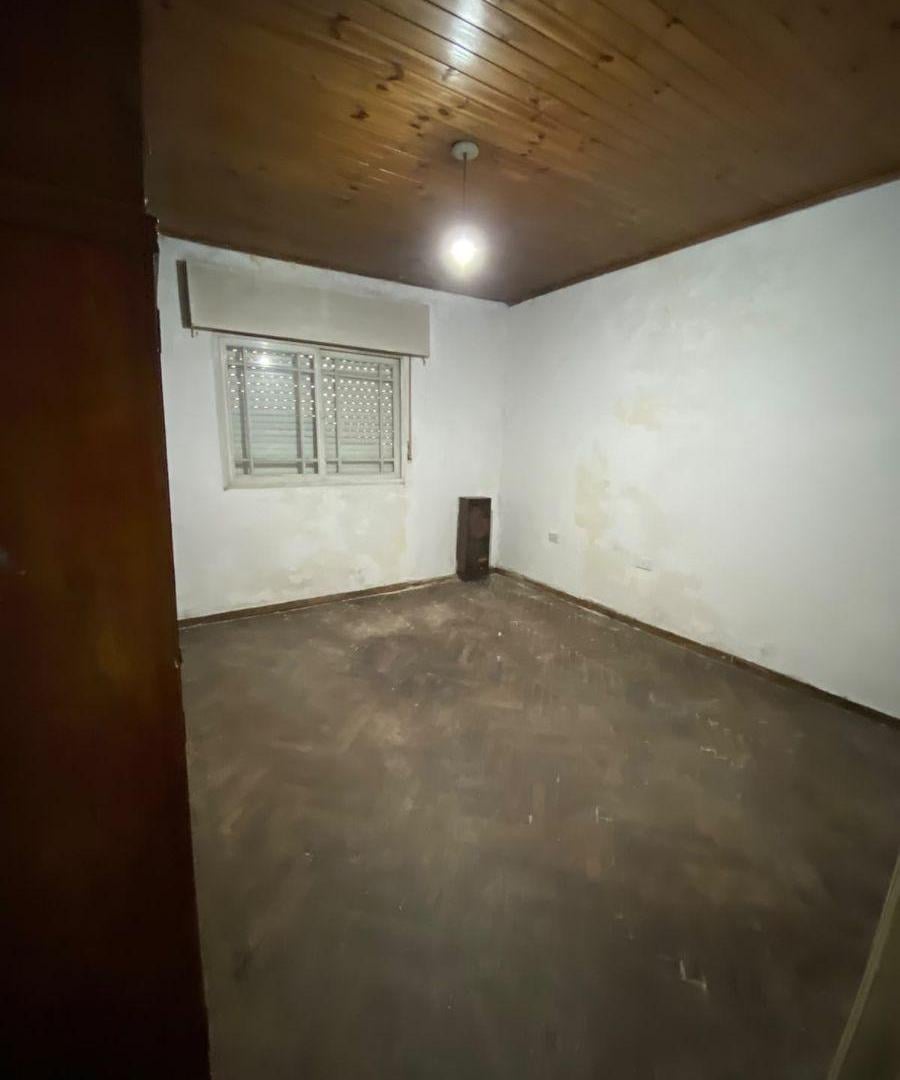 Foto de PH 3 AMBIENTES CON TERRAZA PROPIA – LANUS ESTE, imagen 1