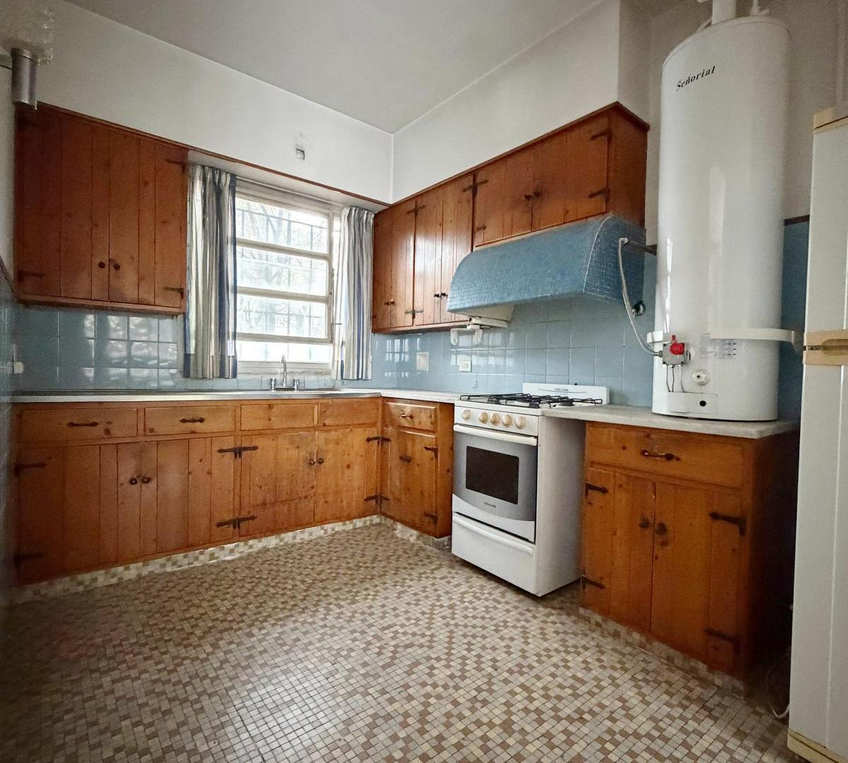 Foto de CASA EN VENTA EN BECCAR | JARDÍN | 3 DORMITORIOS | GARAJE, imagen 5