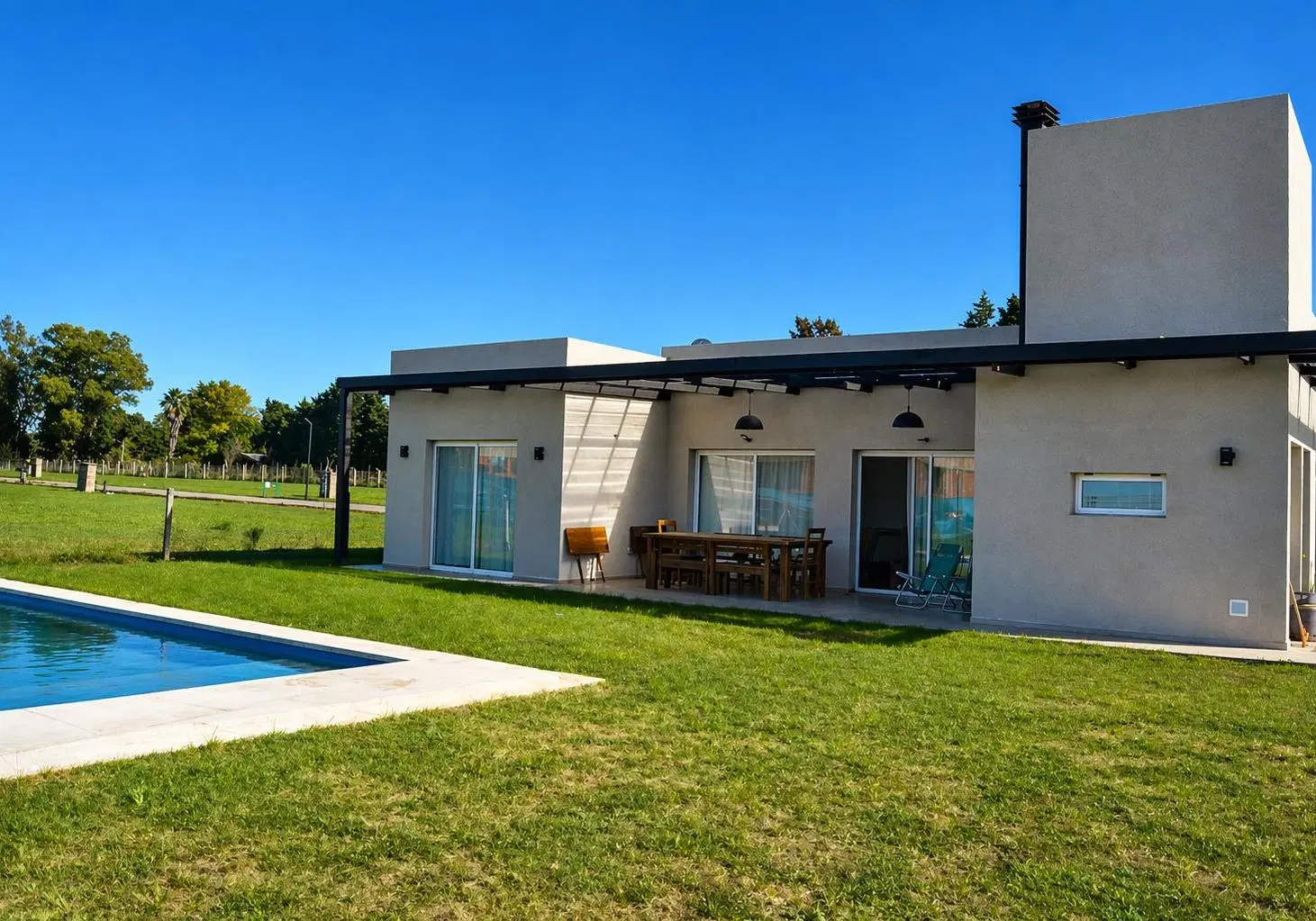 Venta, Casa con Bajas Expensas en Nortes del Pilar Country, 4 Ambientes 3