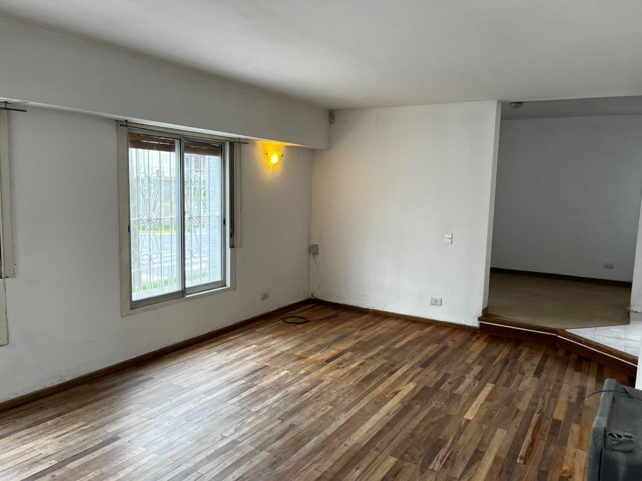 Foto de Casa en venta de 4 dormitorios- Apta crédito hipotecario, imagen 5