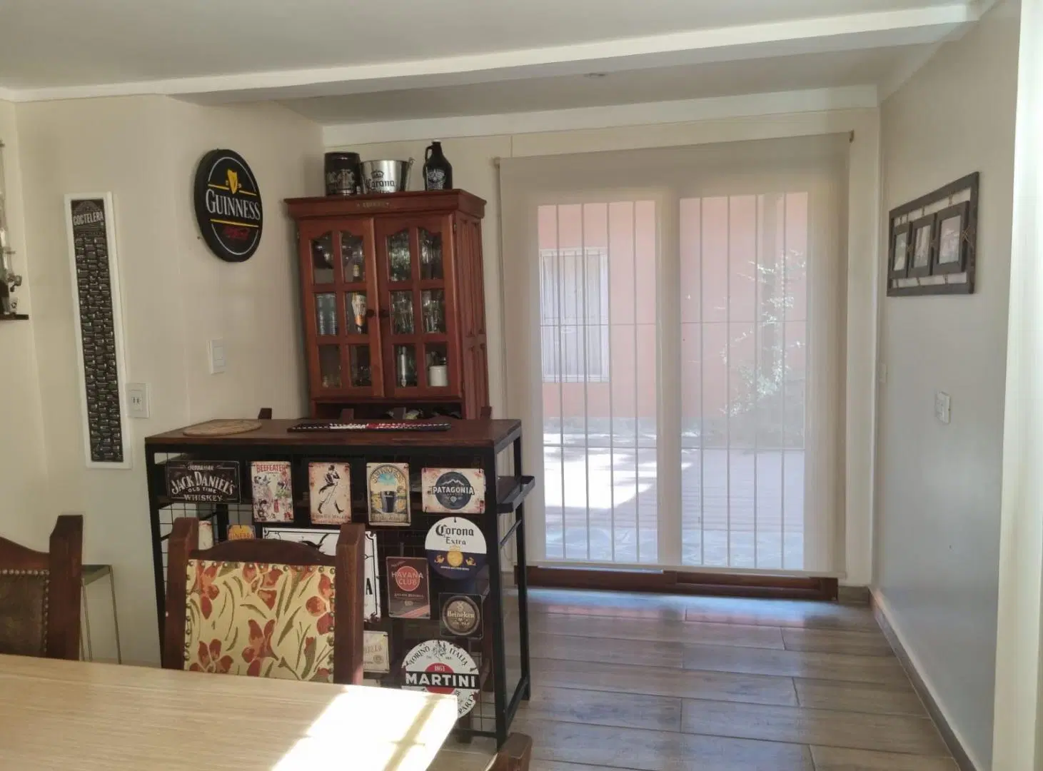 Casa en venta en Villa Elisa, 4 dormitorios. 2