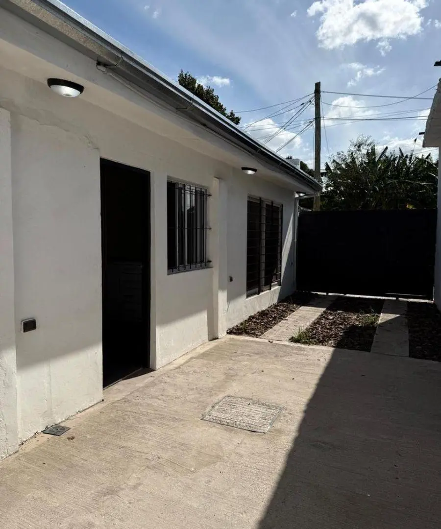 DEPARTAMENTO 2 AMBIENTES EN VENTA - MORENO CENTRO 4