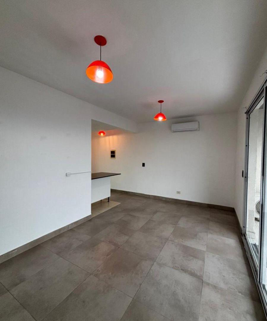 Foto de DEPARTAMENTO 3 AMBIENTES EN ALQUILER - SOLARES DE MORENO, imagen 1